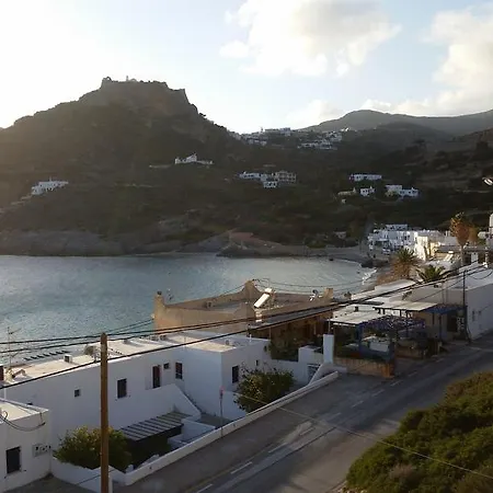 호텔 Mely Kapsálion